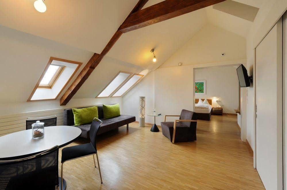 Odelya - Stadthotel Im Park Basel Luaran gambar