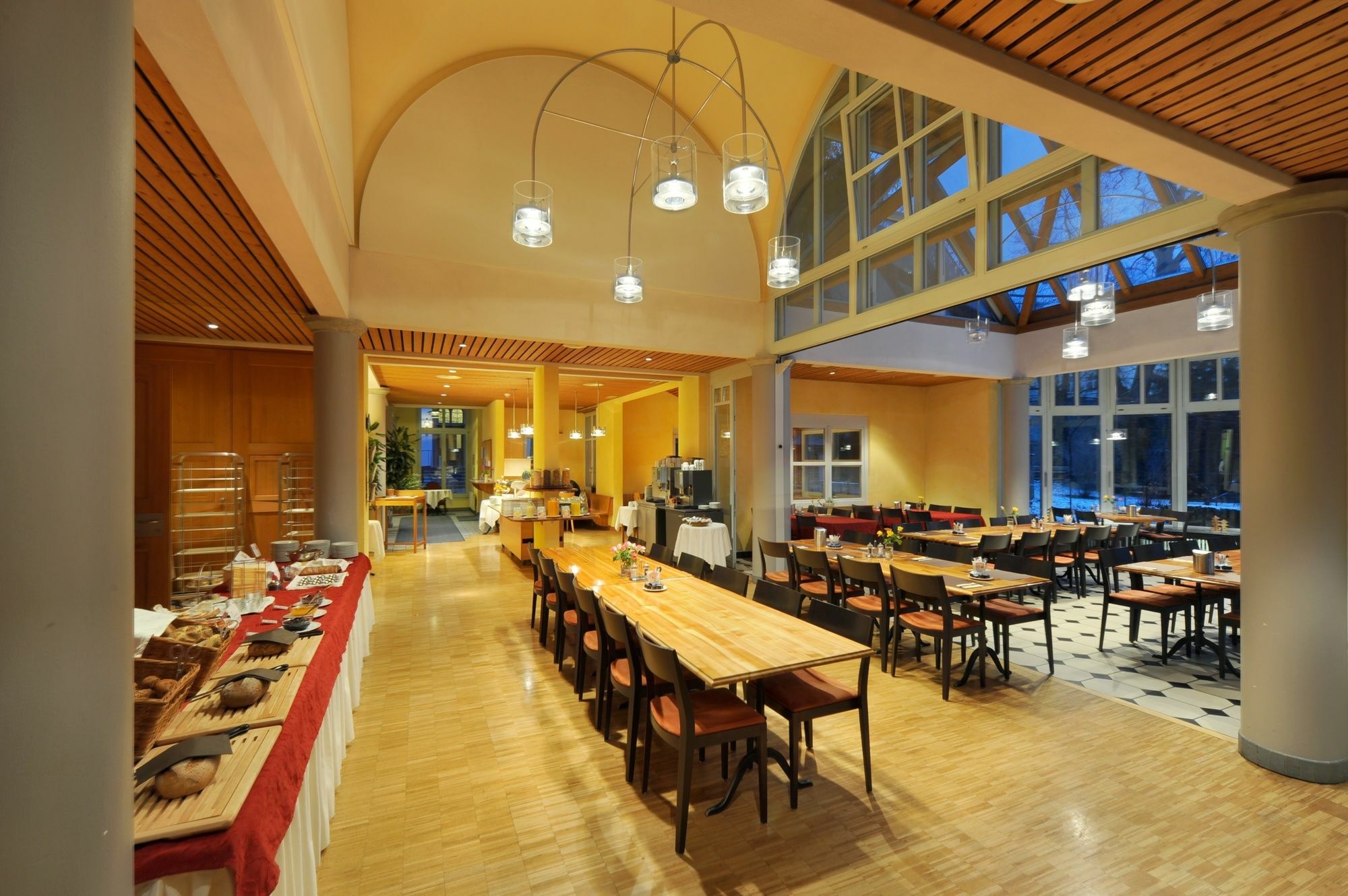 Odelya - Stadthotel Im Park Basel Luaran gambar